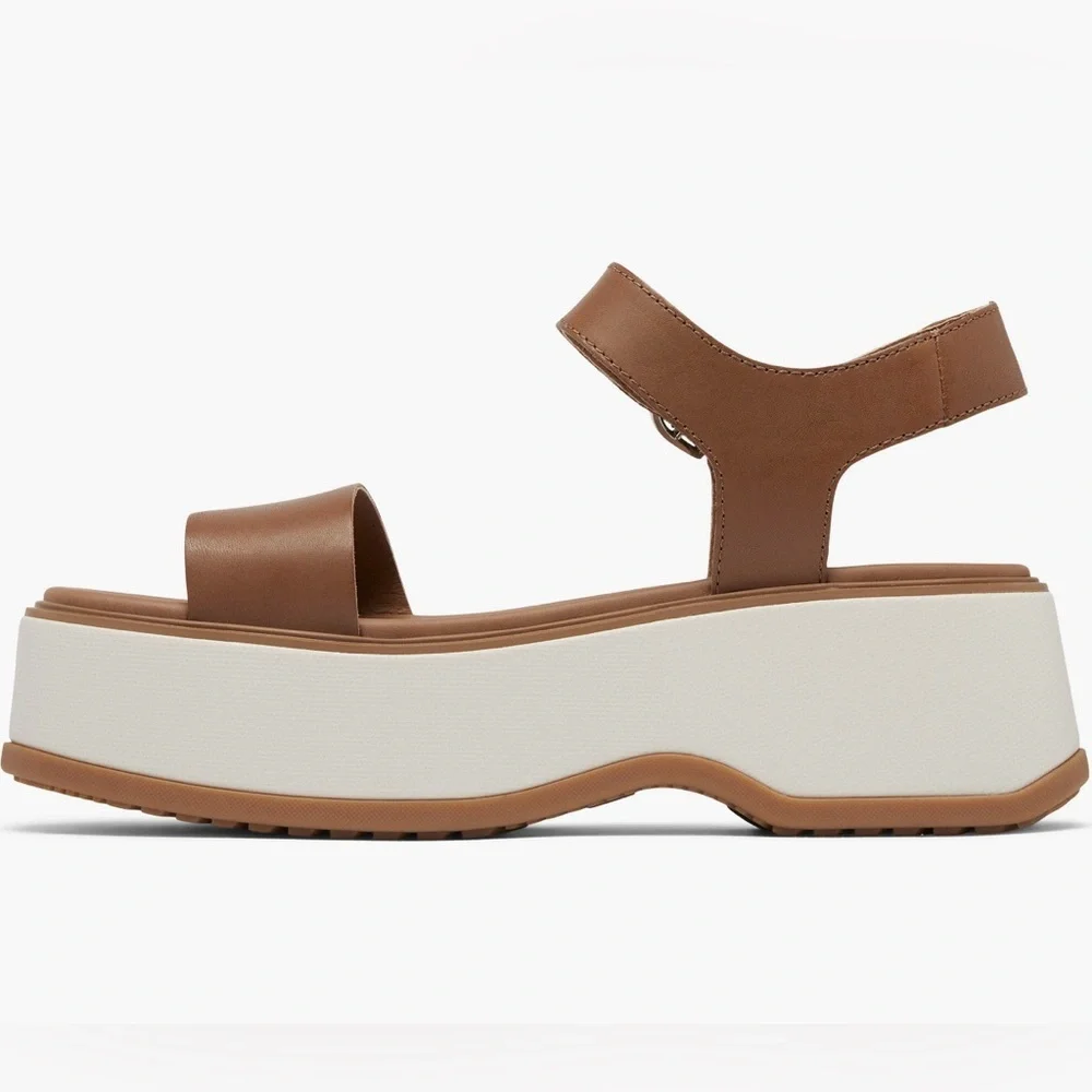 SOREL DAYSPRING PLATFORM SANDALS TAN 9.5